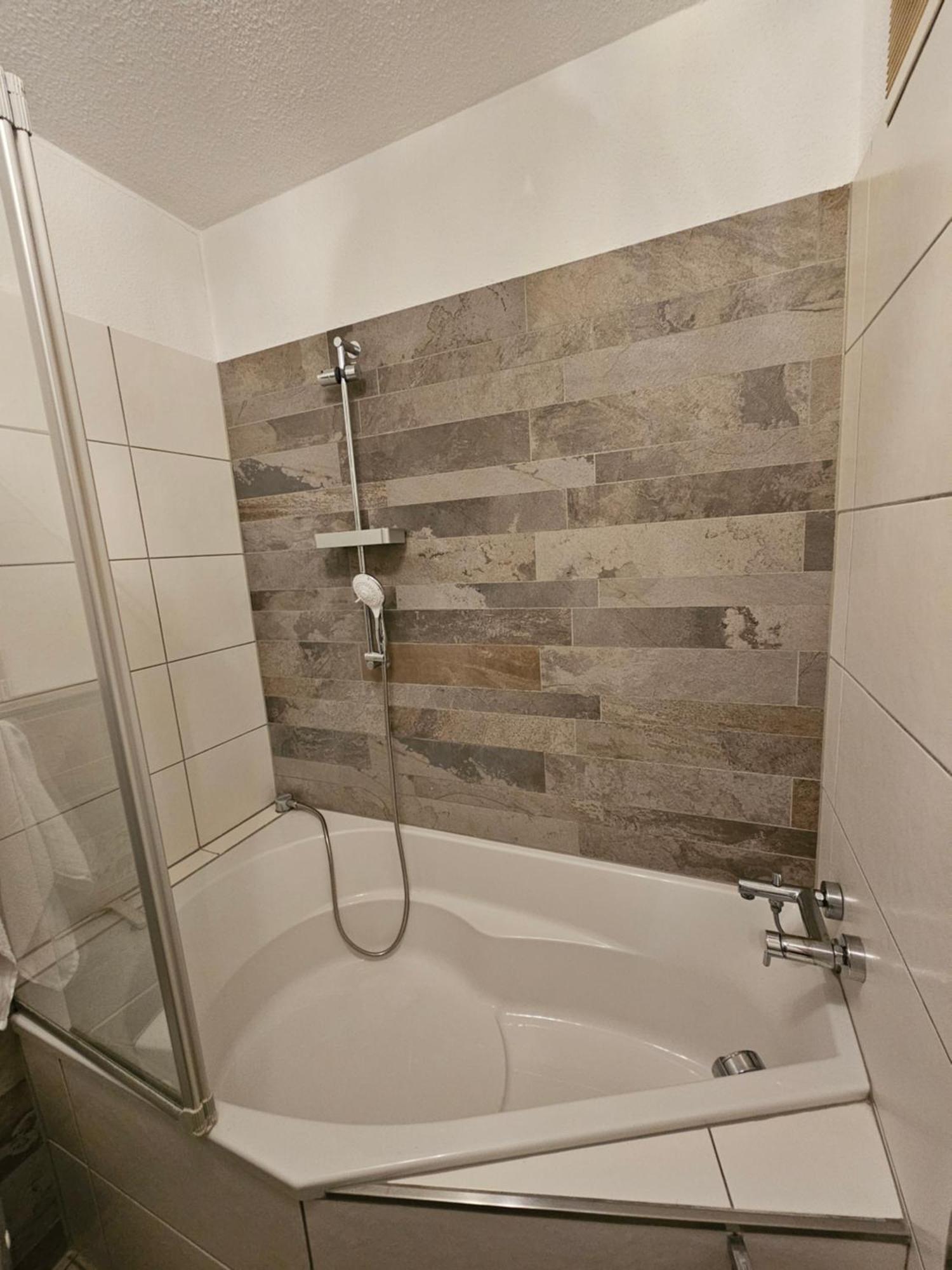 Uebernachten Sie Im Wunderschoenen Weiden Daire Köln Dış mekan fotoğraf