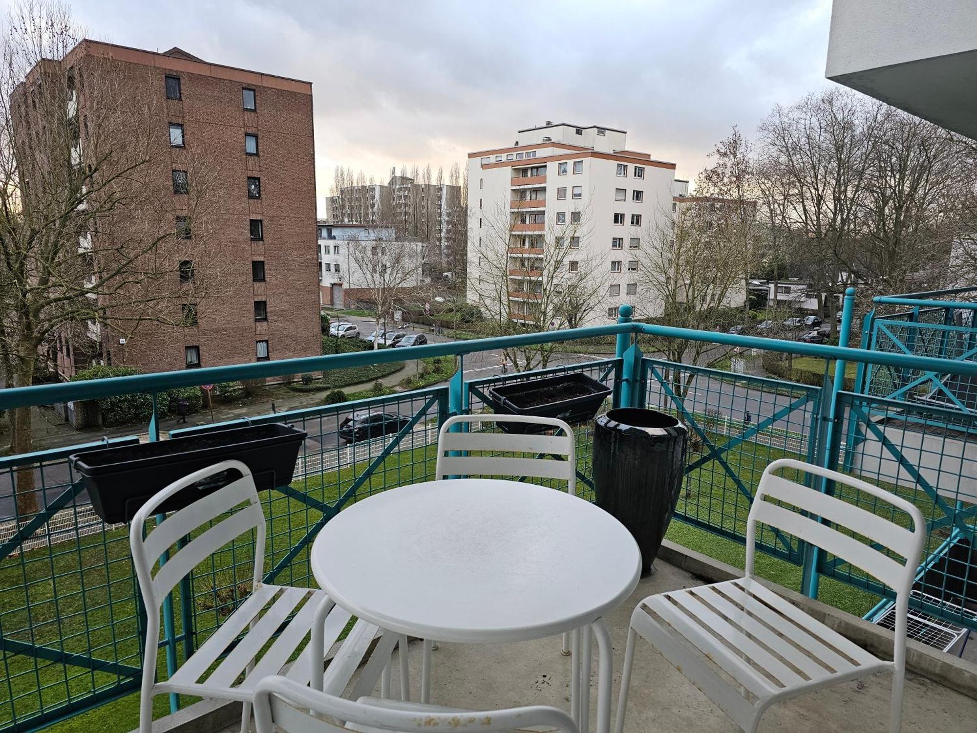 Uebernachten Sie Im Wunderschoenen Weiden Daire Köln Dış mekan fotoğraf